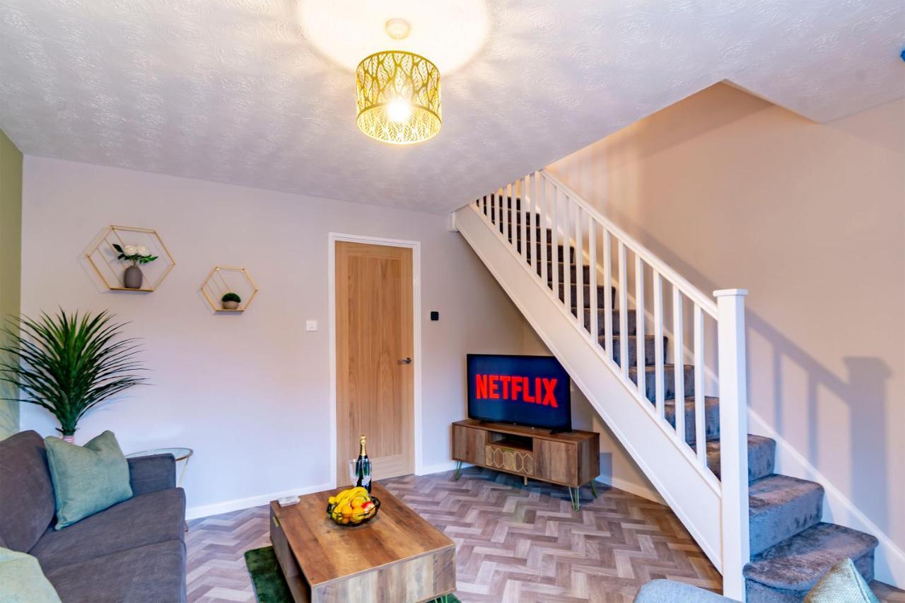K Suites - Goldcrest Road Nottingham Buitenkant foto